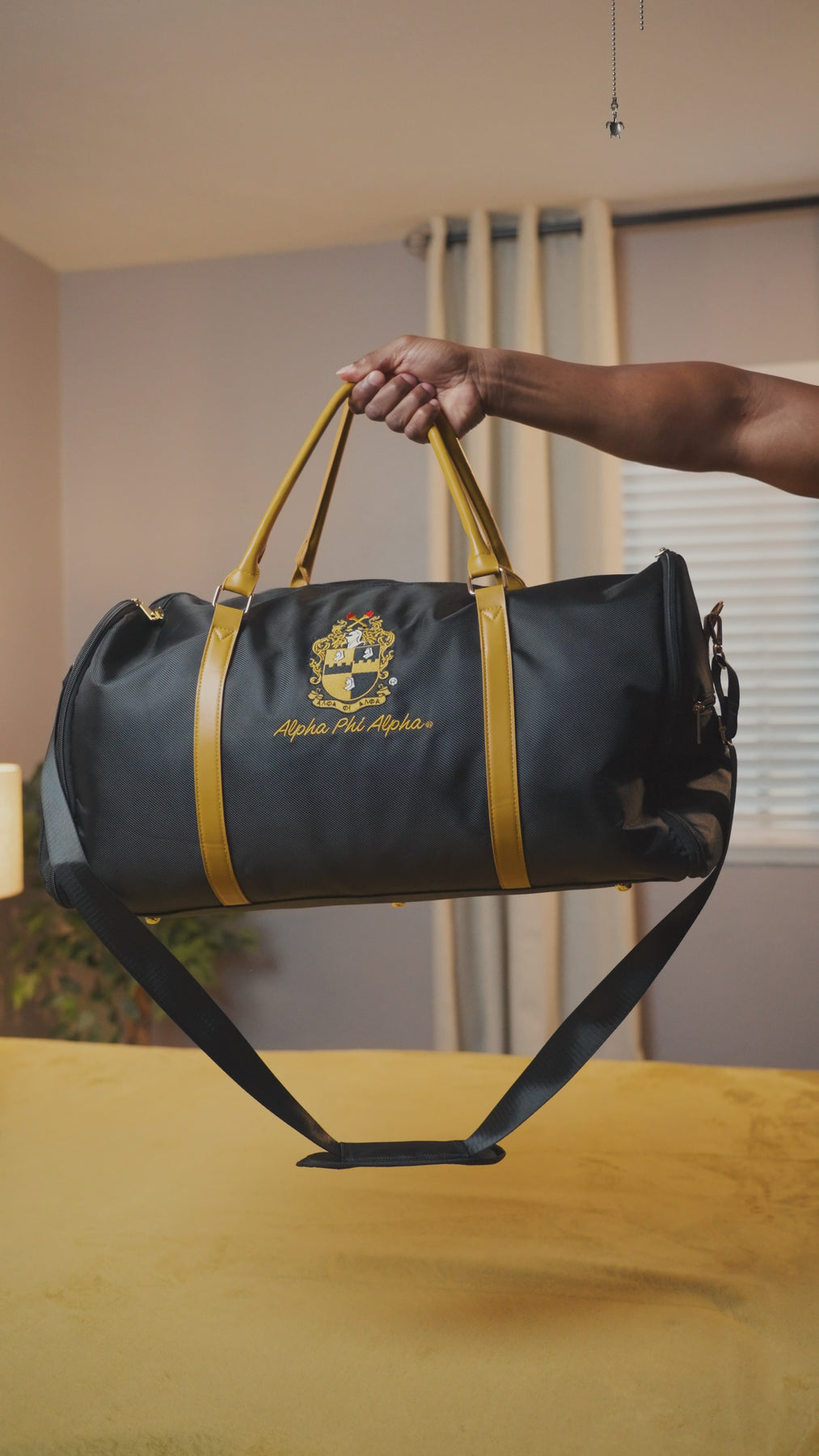 Alpha Garment Duffle Bag – Shop1906